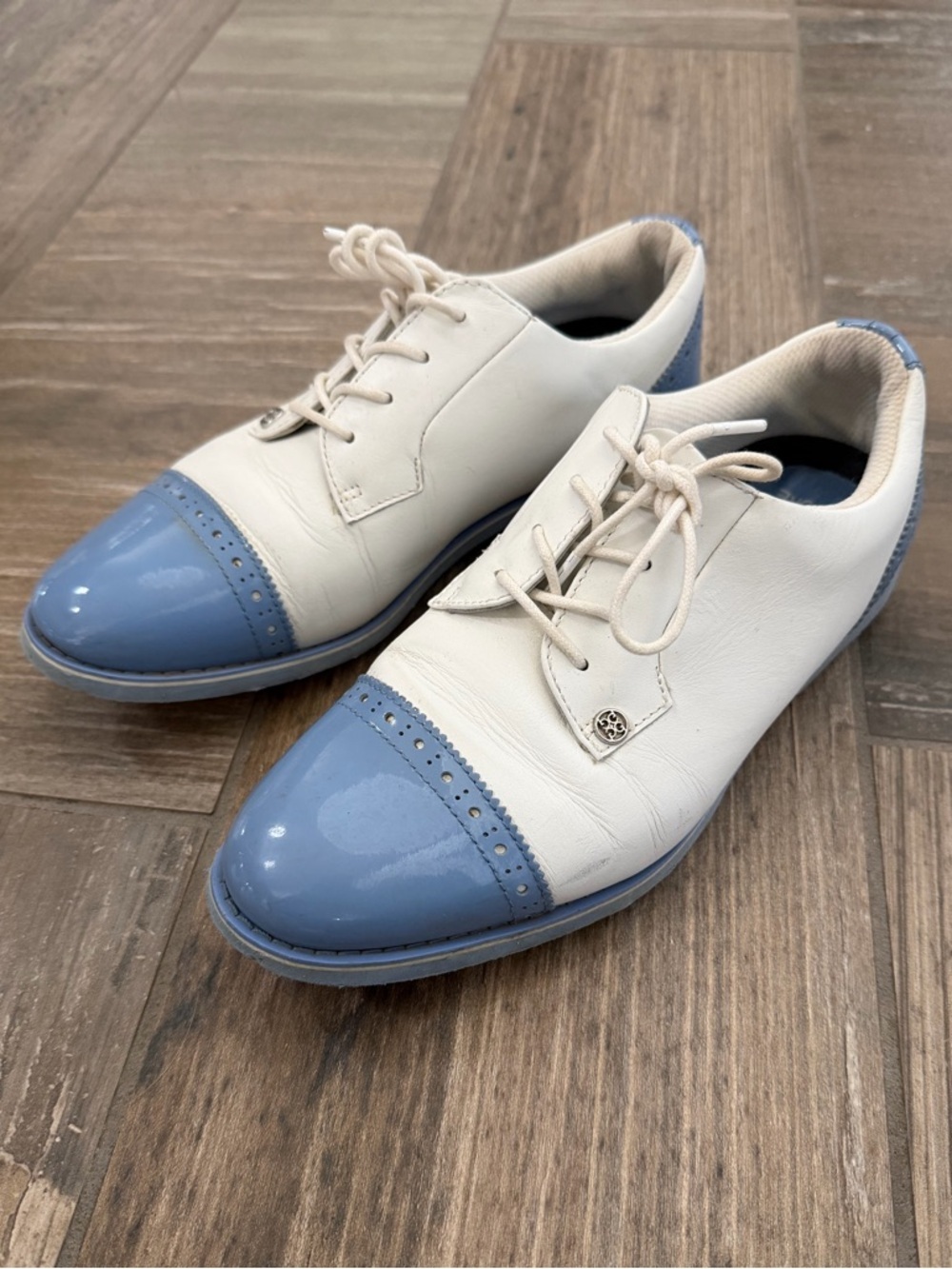 FORE Women's Cap Toe Gallivanter golf shoes size 9.5